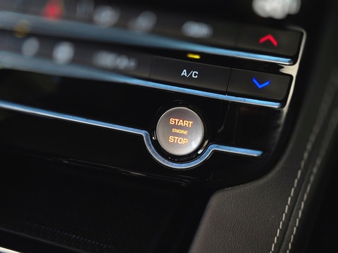 2.0 D180 R-Sport SUV 5dr Diesel Auto AWD Euro 6 (s/s) (180 ps)