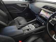 Jaguar F-PACE D180 R-Sport 