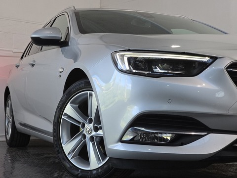 1.6 Turbo D ecoTEC BlueInjection Elite Nav Sports Tourer 5dr Diesel Manual Euro 6 (s/s) (110 ps)