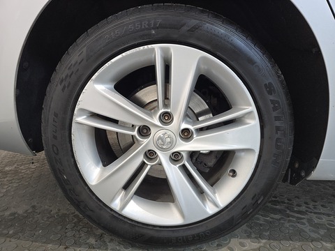 1.6 Turbo D ecoTEC BlueInjection Elite Nav Sports Tourer 5dr Diesel Manual Euro 6 (s/s) (110 ps)