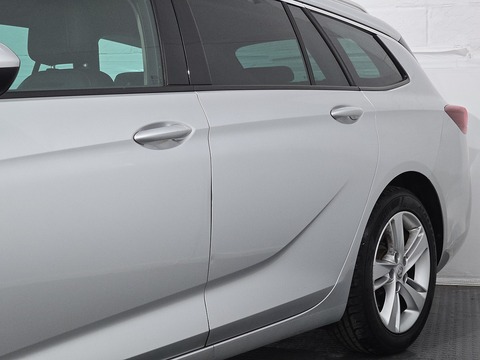 1.6 Turbo D ecoTEC BlueInjection Elite Nav Sports Tourer 5dr Diesel Manual Euro 6 (s/s) (110 ps)