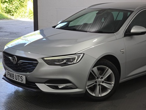 1.6 Turbo D ecoTEC BlueInjection Elite Nav Sports Tourer 5dr Diesel Manual Euro 6 (s/s) (110 ps)