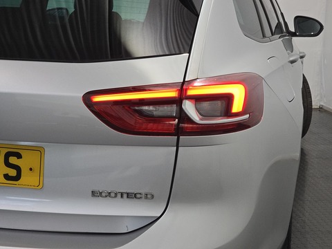 1.6 Turbo D ecoTEC BlueInjection Elite Nav Sports Tourer 5dr Diesel Manual Euro 6 (s/s) (110 ps)