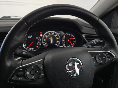1.6 Turbo D ecoTEC BlueInjection Elite Nav Sports Tourer 5dr Diesel Manual Euro 6 (s/s) (110 ps)