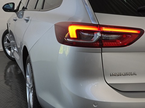 1.6 Turbo D ecoTEC BlueInjection Elite Nav Sports Tourer 5dr Diesel Manual Euro 6 (s/s) (110 ps)