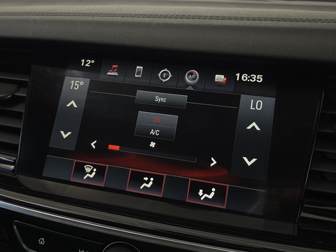 1.6 Turbo D ecoTEC BlueInjection Elite Nav Sports Tourer 5dr Diesel Manual Euro 6 (s/s) (110 ps)