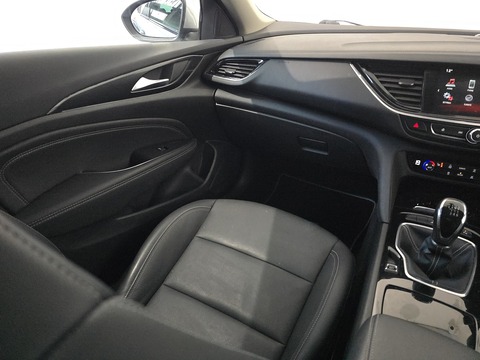 1.6 Turbo D ecoTEC BlueInjection Elite Nav Sports Tourer 5dr Diesel Manual Euro 6 (s/s) (110 ps)