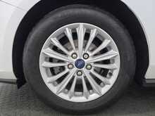 Ford Focus T EcoBoost Titanium 