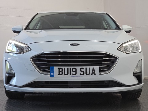 1.0T EcoBoost Titanium Hatchback 5dr Petrol Manual Euro 6 (s/s) (125 ps)
