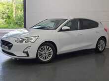 Ford Focus T EcoBoost Titanium 