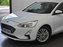 Ford Focus T EcoBoost Titanium 