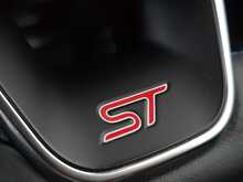 Ford Fiesta T EcoBoost ST-2 