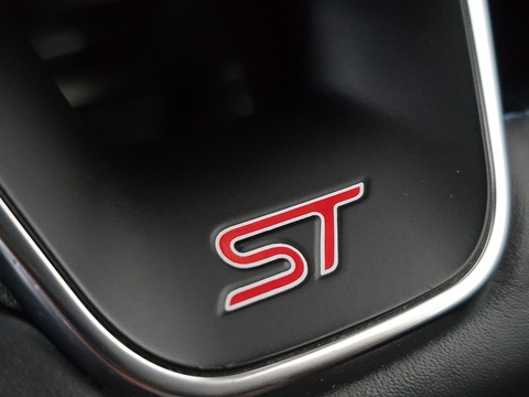 1.5T EcoBoost ST-2 Hatchback 3dr Petrol Manual Euro 6 (s/s) (200 ps)