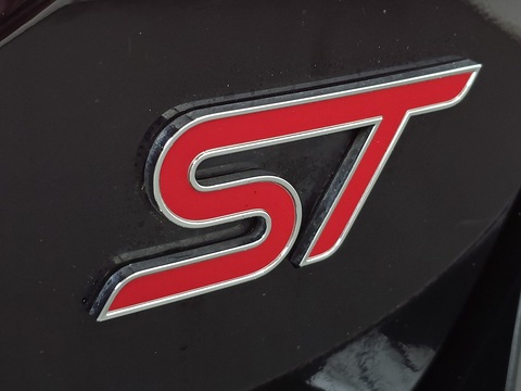 1.5T EcoBoost ST-2 Hatchback 3dr Petrol Manual Euro 6 (s/s) (200 ps)
