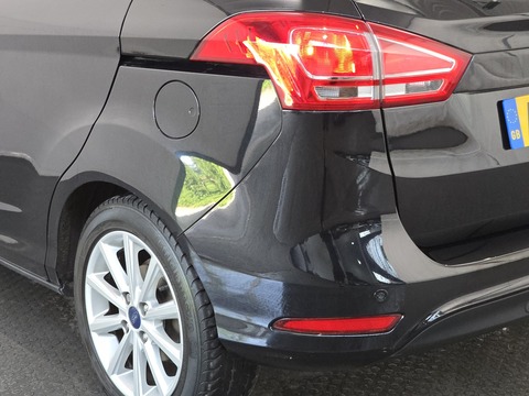 1.6 Titanium MPV 5dr Petrol Powershift Euro 5 (105 ps)