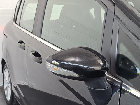 1.6 Titanium MPV 5dr Petrol Powershift Euro 5 (105 ps)