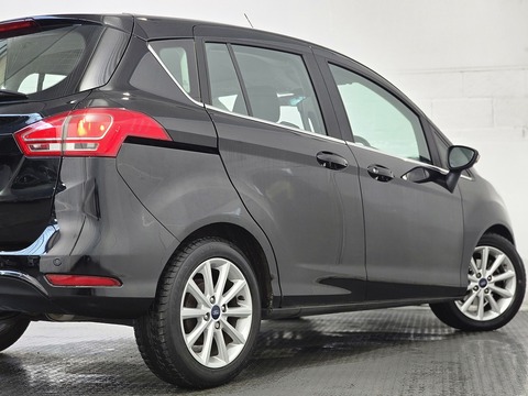 1.6 Titanium MPV 5dr Petrol Powershift Euro 5 (105 ps)