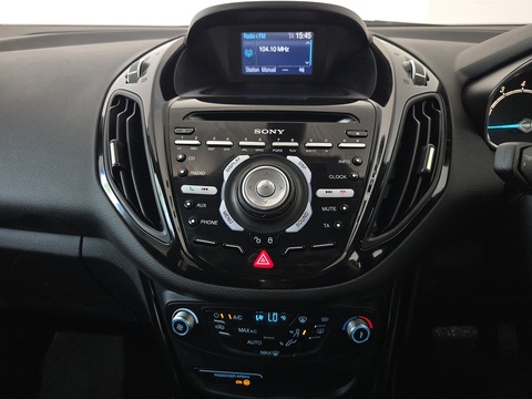 1.6 Titanium MPV 5dr Petrol Powershift Euro 5 (105 ps)