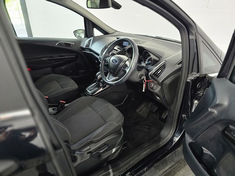 1.6 Titanium MPV 5dr Petrol Powershift Euro 5 (105 ps)