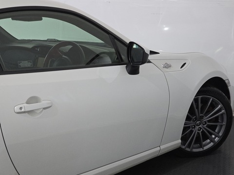 2.0 Boxer D-4S Coupe 2dr Petrol Auto Euro 6 (200 ps)