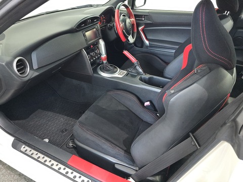 2.0 Boxer D-4S Coupe 2dr Petrol Auto Euro 6 (200 ps)