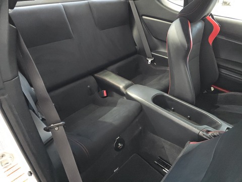 2.0 Boxer D-4S Coupe 2dr Petrol Auto Euro 6 (200 ps)