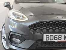 Ford Fiesta T EcoBoost ST-2 