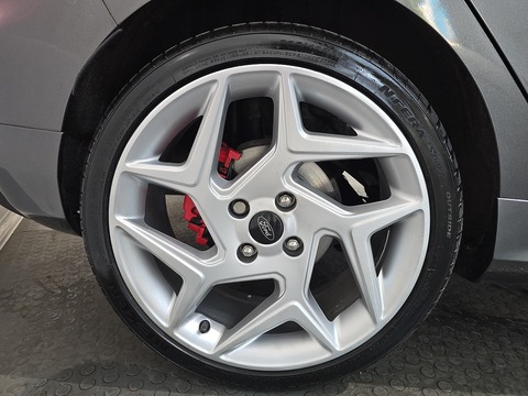 1.5T EcoBoost ST-2 Hatchback 5dr Petrol Manual Euro 6 (200 ps)