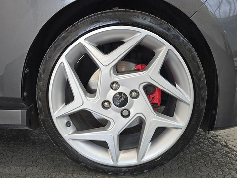 1.5T EcoBoost ST-2 Hatchback 5dr Petrol Manual Euro 6 (200 ps)