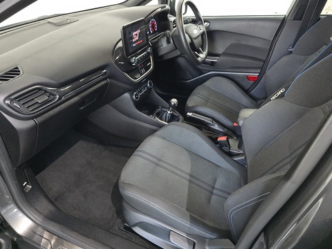 1.5T EcoBoost ST-2 Hatchback 5dr Petrol Manual Euro 6 (200 ps)