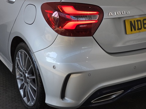 1.5 A180d AMG Line (Premium) Hatchback 5dr Diesel 7G-DCT Euro 6 (s/s) (109 ps)