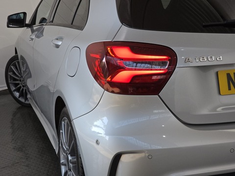 1.5 A180d AMG Line (Premium) Hatchback 5dr Diesel 7G-DCT Euro 6 (s/s) (109 ps)