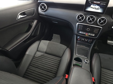 1.5 A180d AMG Line (Premium) Hatchback 5dr Diesel 7G-DCT Euro 6 (s/s) (109 ps)