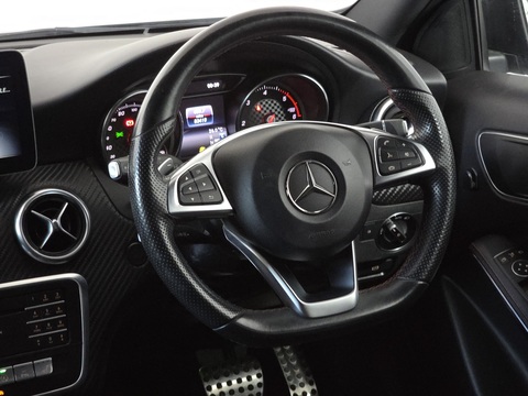 1.5 A180d AMG Line (Premium) Hatchback 5dr Diesel 7G-DCT Euro 6 (s/s) (109 ps)
