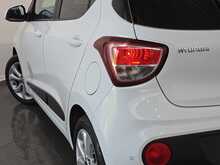 Hyundai i10 Premium SE 