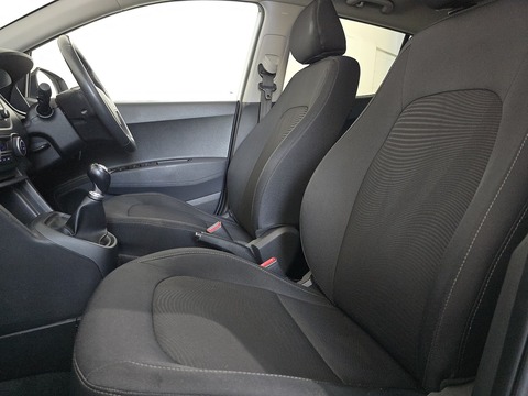 1.2 Premium SE Hatchback 5dr Petrol Manual Euro 6 (87 ps)