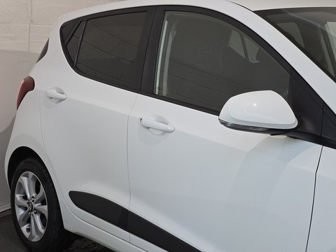 1.2 Premium SE Hatchback 5dr Petrol Manual Euro 6 (87 ps)