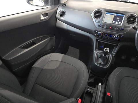 1.2 Premium SE Hatchback 5dr Petrol Manual Euro 6 (87 ps)