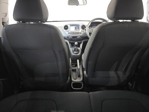 1.2 Premium SE Hatchback 5dr Petrol Manual Euro 6 (87 ps)