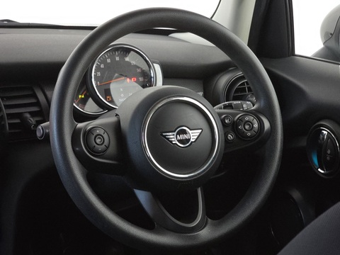 1.5 Cooper Classic Hatchback 5dr Petrol Manual Euro 6 (s/s) (136 ps)