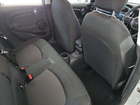 1.5 Cooper Classic Hatchback 5dr Petrol Manual Euro 6 (s/s) (136 ps)
