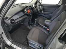 MINI Hatch Cooper Classic 