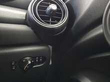 MINI Hatch Cooper Classic 