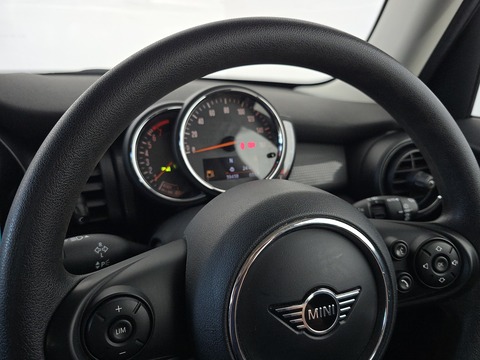1.5 Cooper Classic Hatchback 5dr Petrol Manual Euro 6 (s/s) (136 ps)