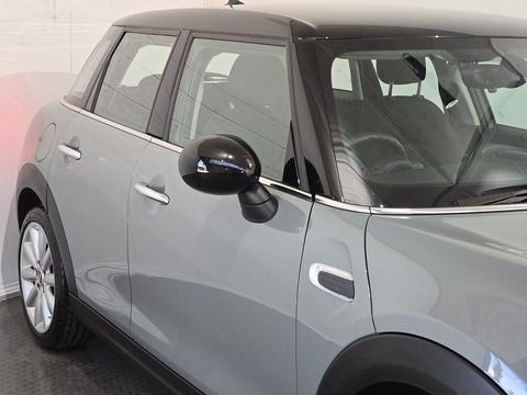 1.5 Cooper Classic Hatchback 5dr Petrol Manual Euro 6 (s/s) (136 ps)