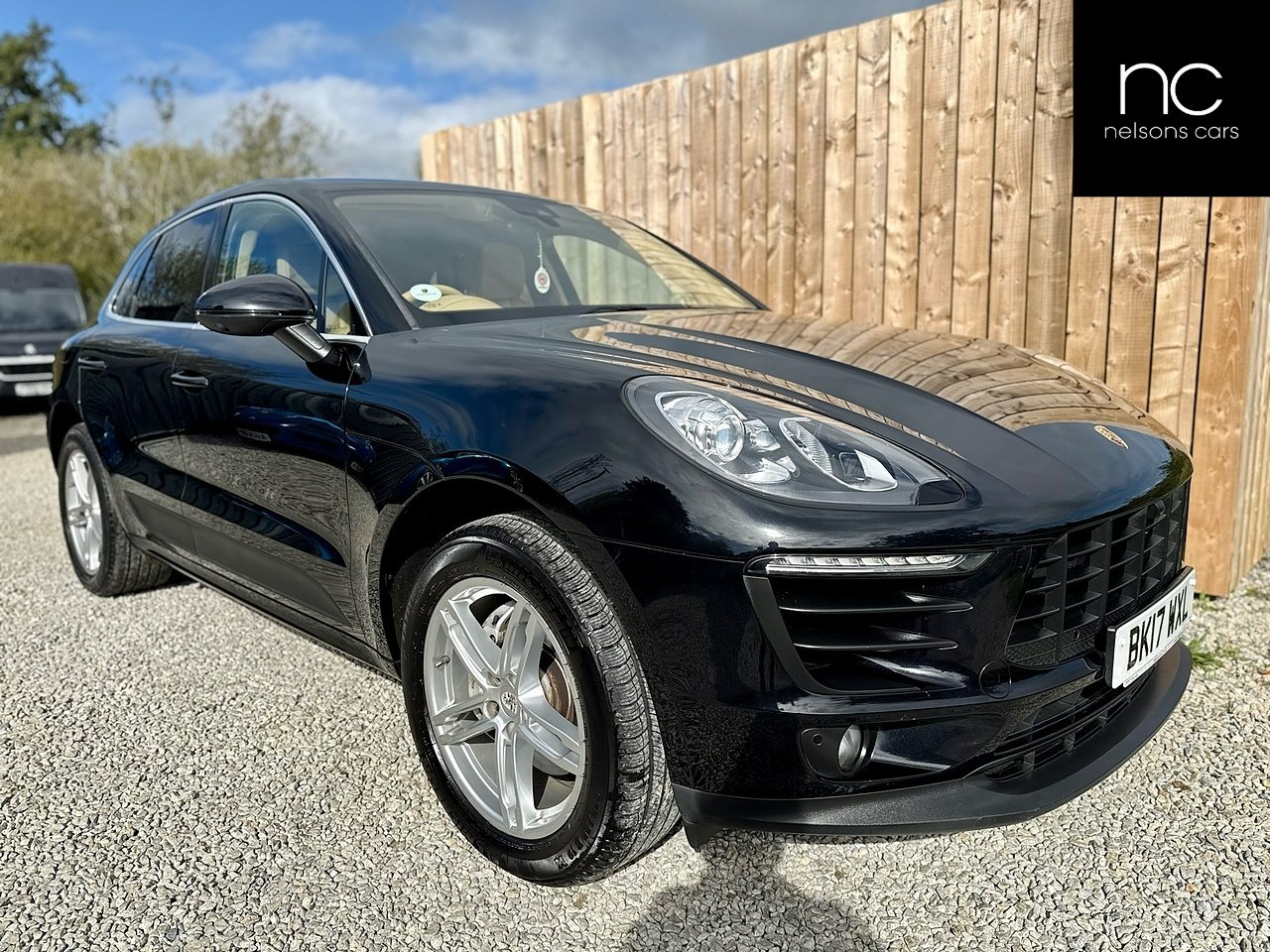 2017 Porsche Macan