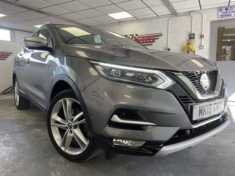 Nissan Qashqai 1.2 DIG-T Tekna SUV 5dr Petrol Manual 2WD Euro 5 (s/s) (115 ps)