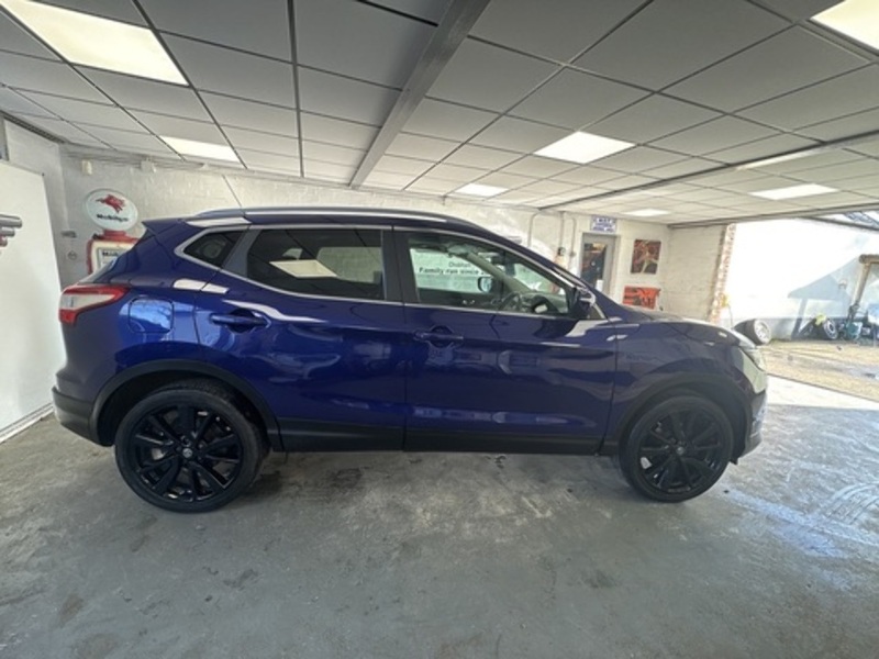 Nissan Qashqai DIG-T Tekna - U75542