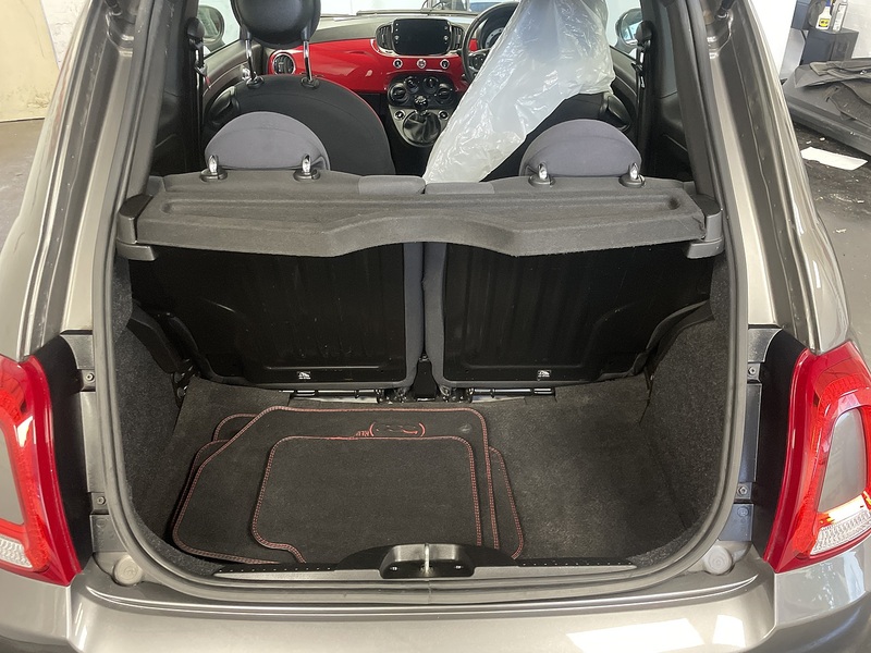 Fiat 500 MHEV RED - U75689