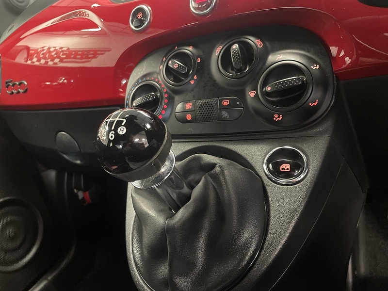 Fiat 500 MHEV RED - U75689